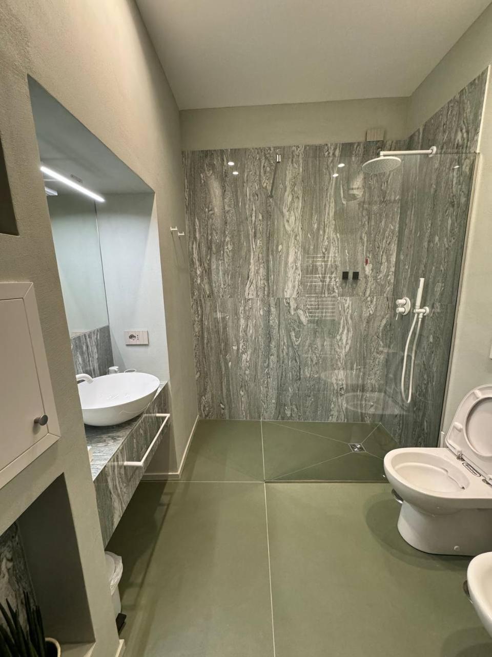 Momo Otel Napoli Dış mekan fotoğraf